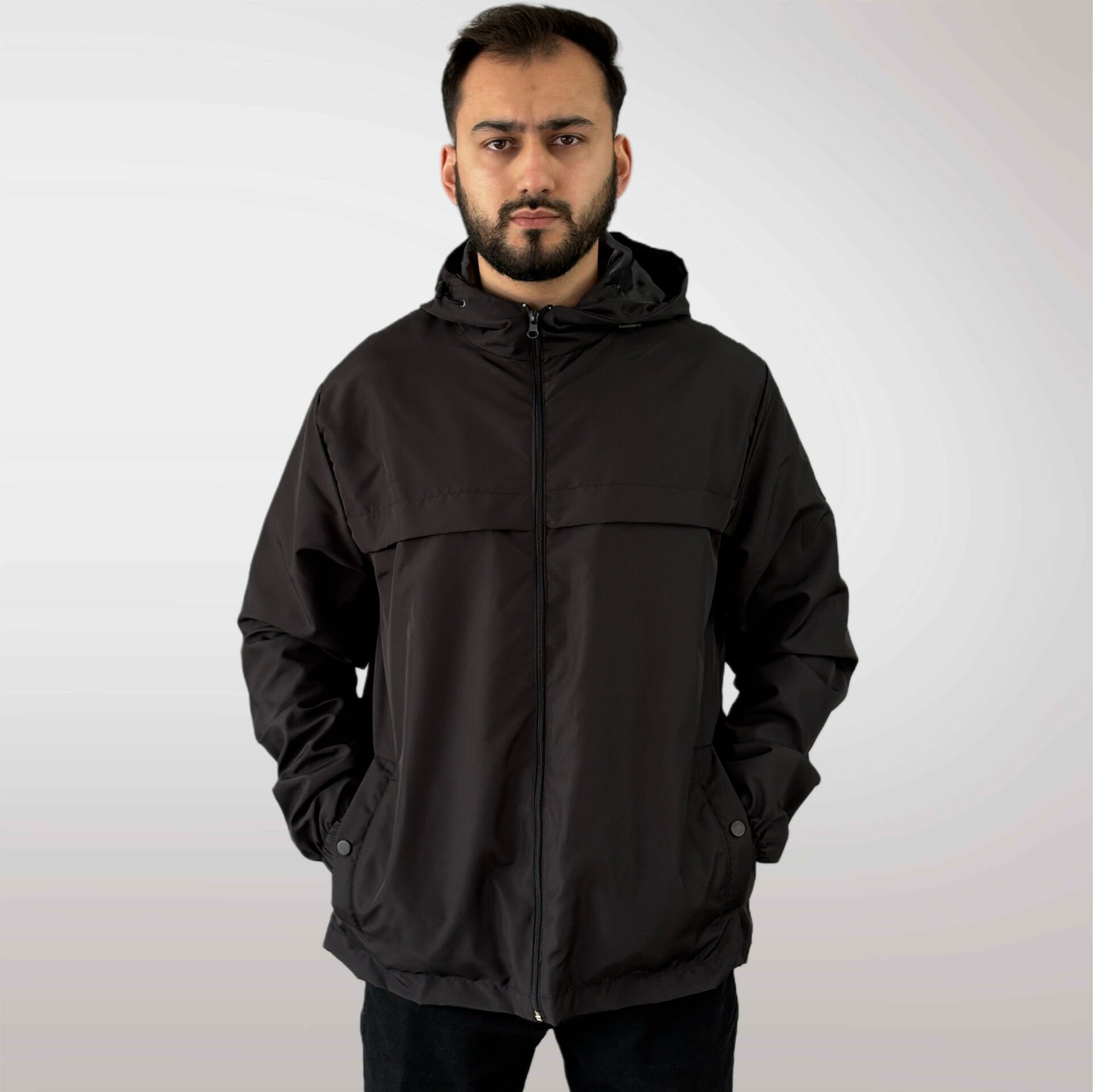Premium Siyah Fermuarlı Kapüşonlu Rüzgarlık